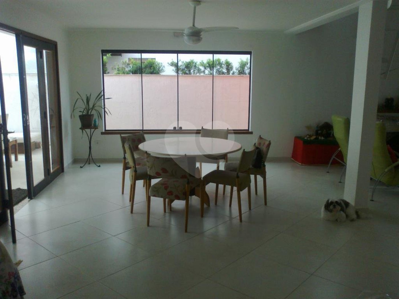 Sobrado à venda com 5 suítes em Enseada, Bertioga, SP