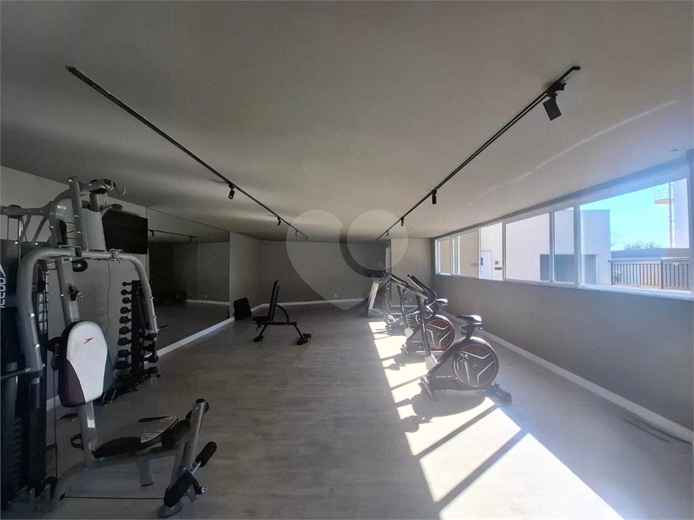Apartamento à venda com 2 quartos, sendo 1 suíte, em Jardim São Carlos, Sorocaba, SP