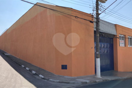 Salão à venda em Vila São João, Ferraz de Vasconcelos, SP