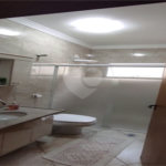 Casa à venda com 4 quartos, sendo 2 suítes, no condomínio Residencial Villa dos Inglezes, Sorocaba - SP