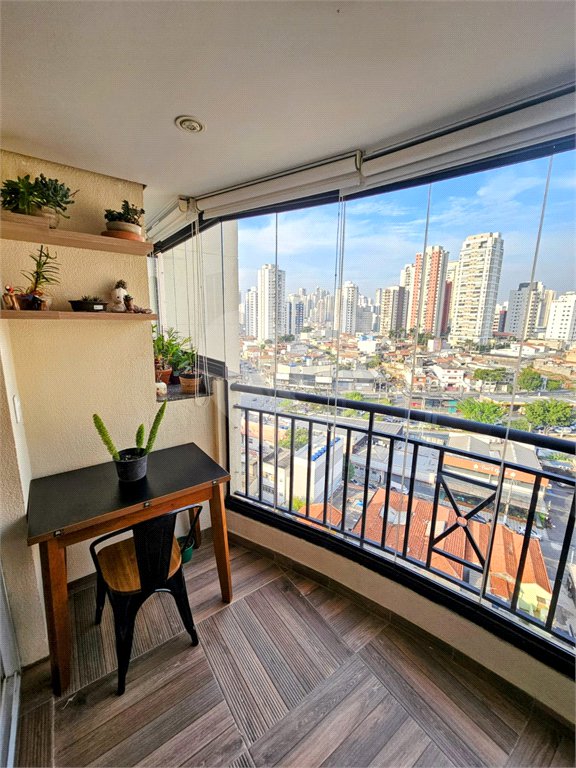 Apartamento à venda na Mooca com 73 m² com 3 dormitórios e 2 vagas. Aceita e estuda Permuta.