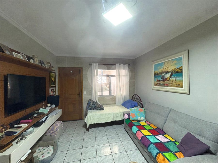 Sobrado à venda com 2 quartos em Ferreira, São Paulo, SP