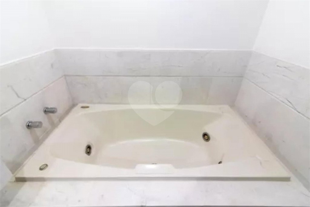 Apartamento à venda com 2 suítes em Itaim Bibi, São Paulo, SP
