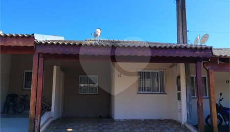 Casa à venda com 2 quartos no condomínio Flamboyant Ii, São Carlos - SP