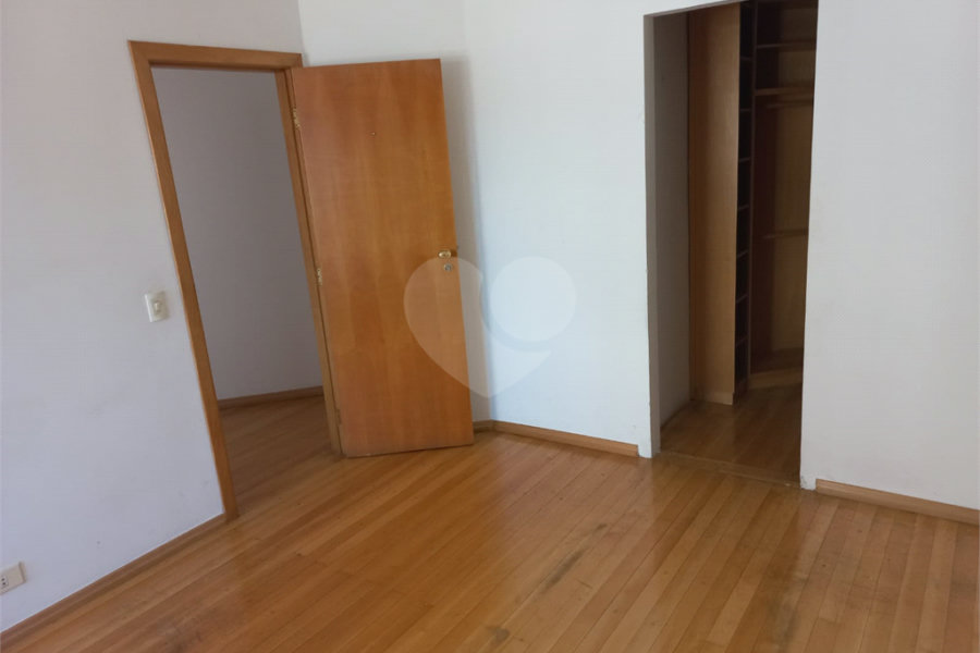 Apartamento à venda com 3 quartos, sendo 2 suítes, em Santana, São Paulo, SP