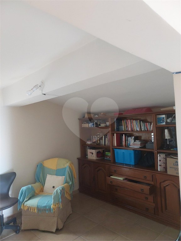 Casa Térrea à venda com 4 quartos, sendo 2 suítes,  em Vila Esperia ou Giglio, Atibaia, SP