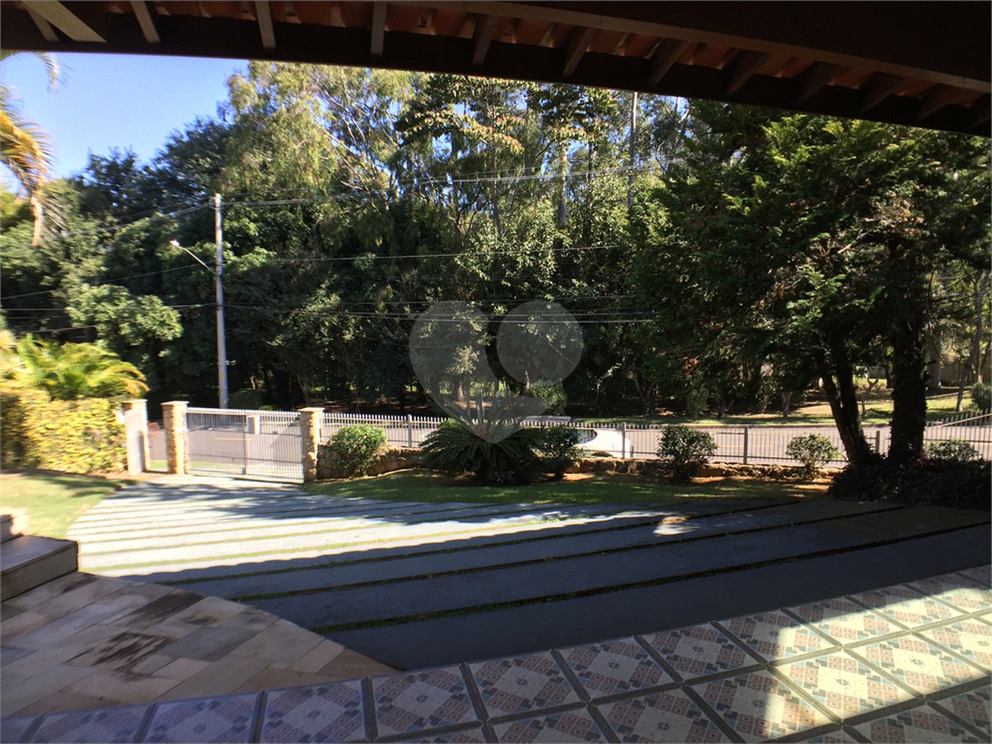 Casa à venda com 4 suítes no condomínio Estância Marambaia, Vinhedo - SP