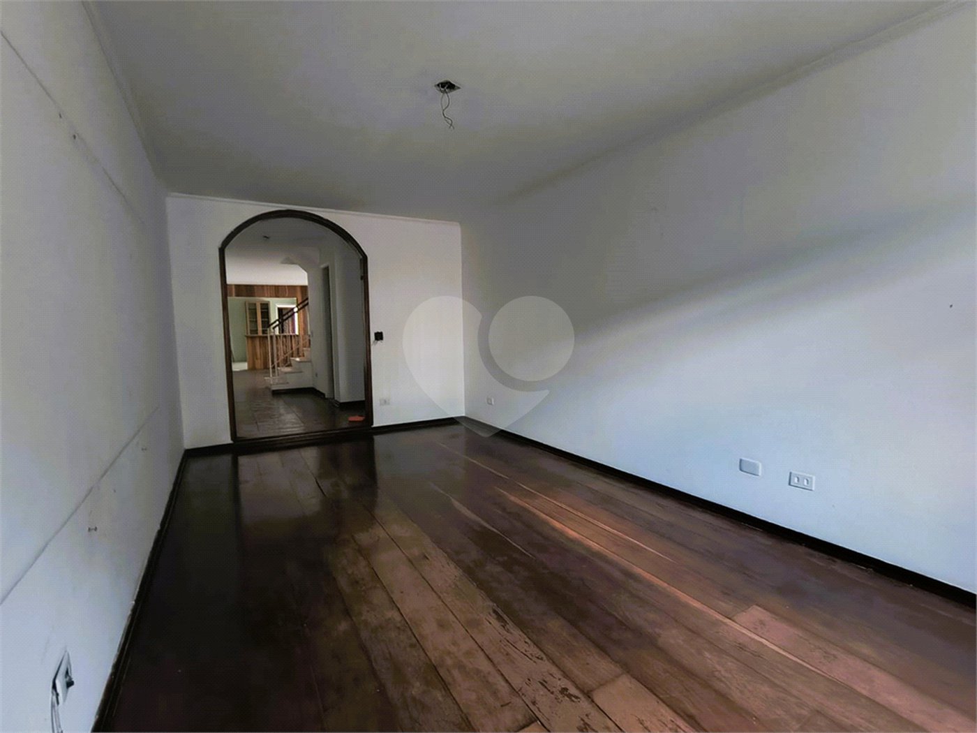Sobrado à venda com 3 quartos, sendo 1 suíte,  em Jardim Esmeralda, São Paulo, SP
