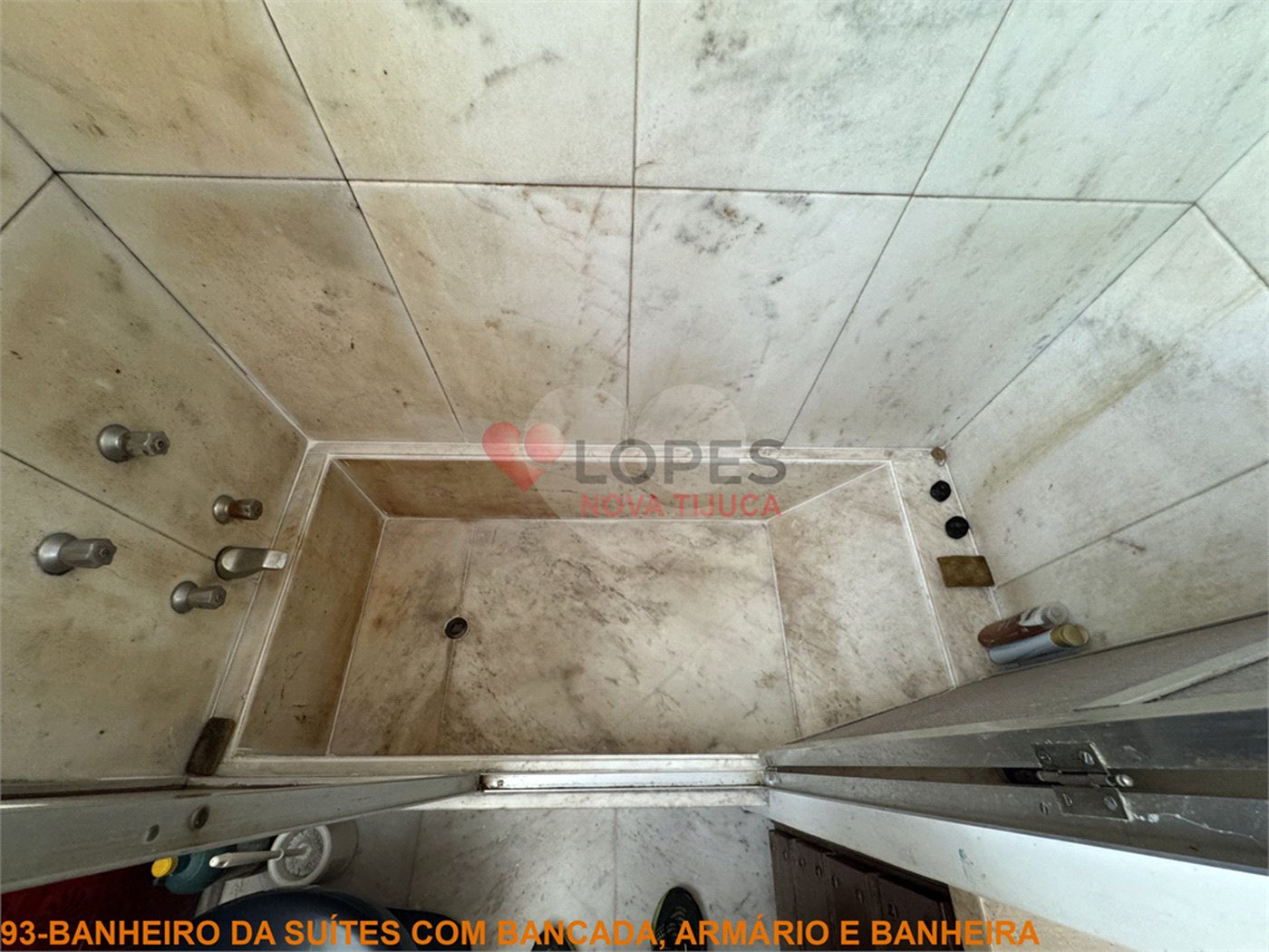 Apartamento à venda com 4 quartos, sendo 2 suítes, em Tijuca, Rio de Janeiro, RJ