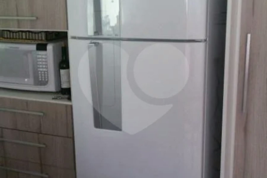 Sobrado à venda com 3 quartos, sendo 1 suíte, em Vila Nova Cachoeirinha, São Paulo, SP