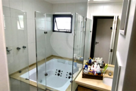 Apartamento à venda com 3 suítes em Tatuapé, São Paulo, SP