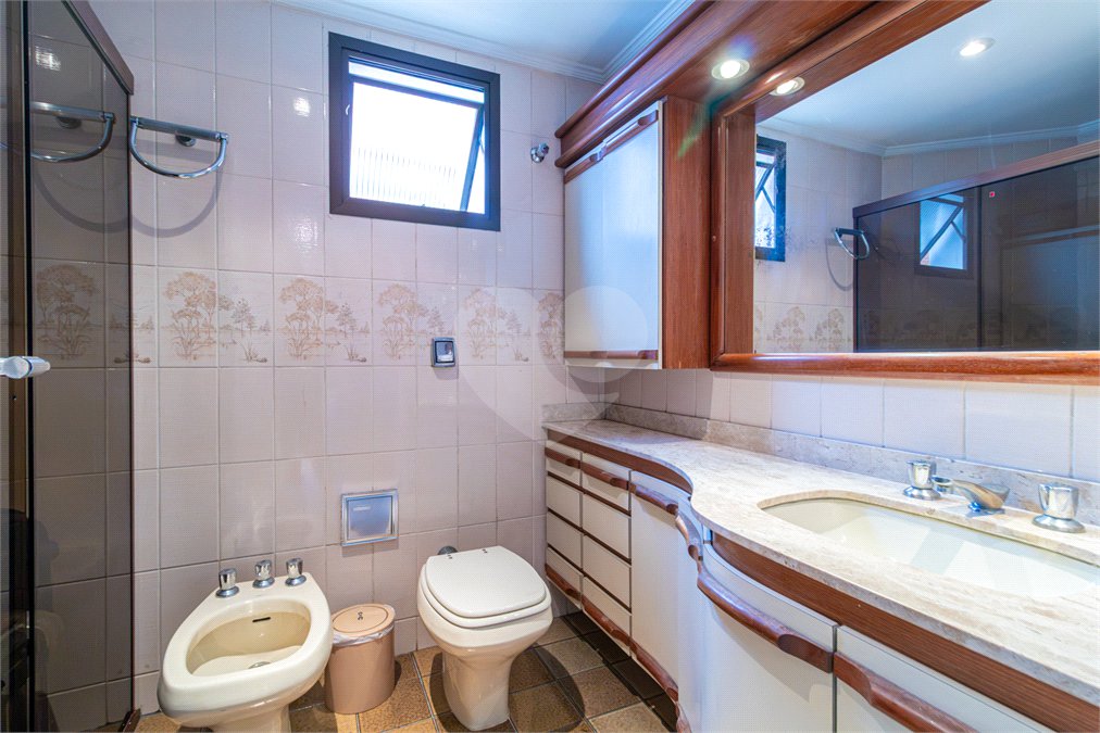 Duplex à venda com 4 quartos, sendo 3 suítes, em Campo Belo, São Paulo, SP