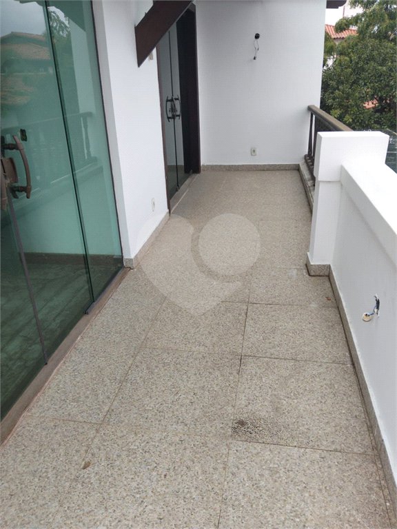 Casa em condomínio à venda com 3 quartos, sendo 2 suítes, em Portinho, Cabo Frio, RJ