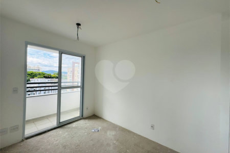 Apartamento à venda com 2 quartos, sendo 1 suíte, em Vila Galvão, Guarulhos, SP