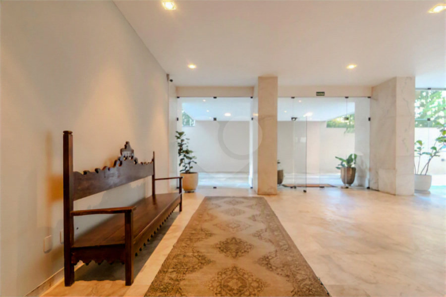 Apartamento à venda com 4 quartos, sendo 1 suíte, em Jardim Europa, São Paulo, SP