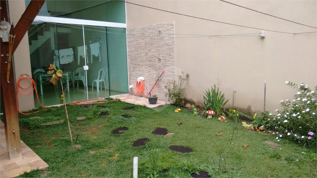 Casa à venda com 3 quartos, sendo 1 suíte,  em Mogi Moderno, Mogi das Cruzes, SP
