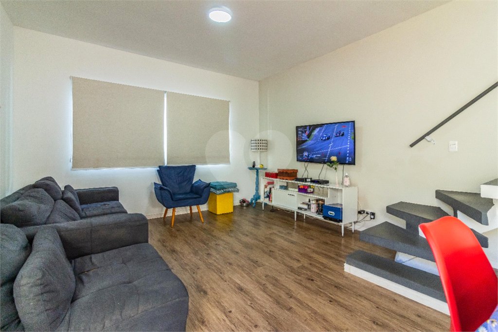 Sobrado à venda com 3 quartos, sendo 1 suíte, em Cambuci, São Paulo, SP