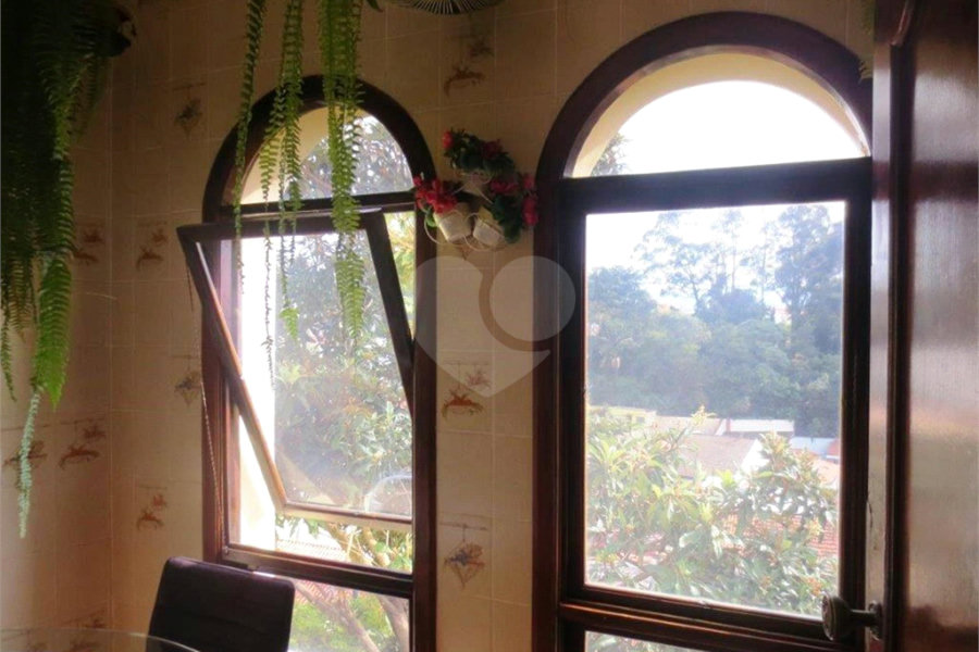 Sobrado à venda com 4 quartos, sendo 1 suíte, em Tucuruvi, São Paulo, SP