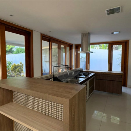 Casa à venda com 3 suítes no condomínio Vivendas do Lago, Sorocaba - SP