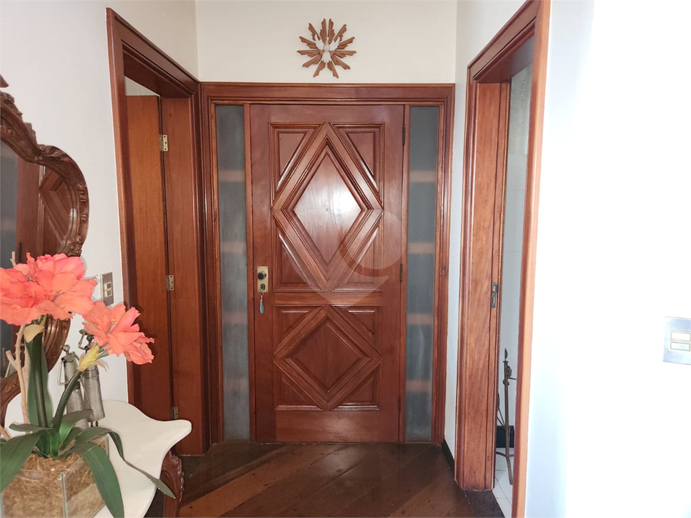 Apartamento à venda ou para alugar com 5 quartos, sendo 2 suítes, no Centro, Araraquara, SP