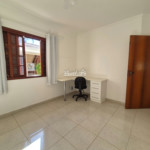 Casa à venda com 3 quartos, sendo 1 suíte, em Retiro das Fontes, Atibaia, SP