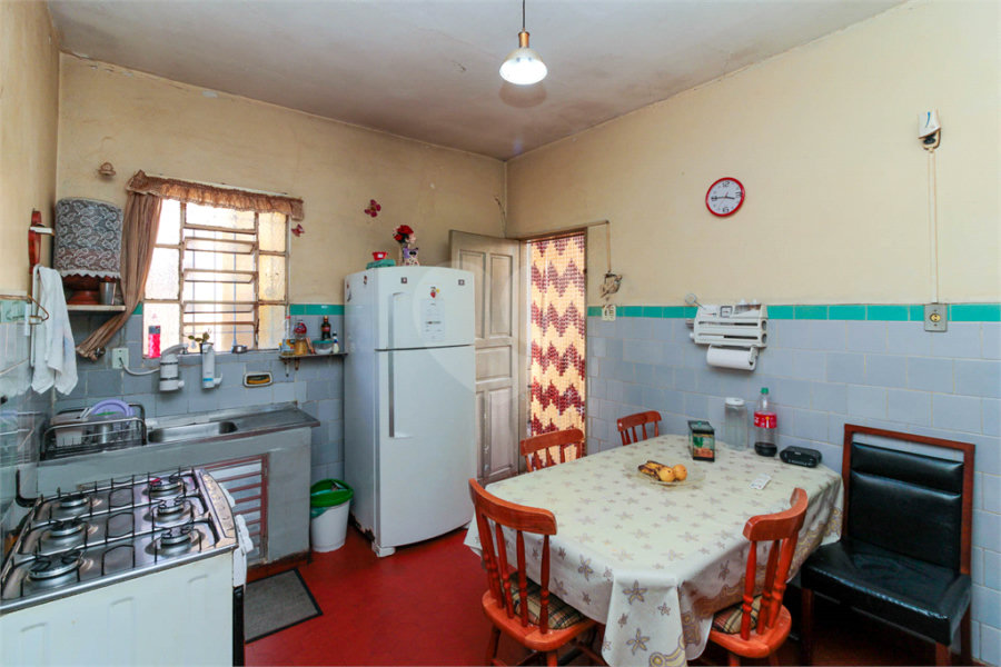 Casa Térrea à venda com 3 quartos em Vila Medeiros, São Paulo, SP