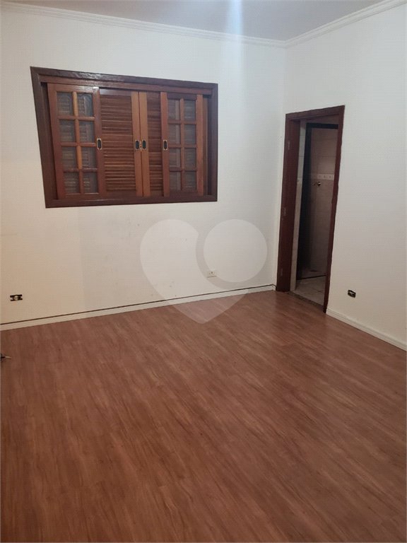Casa à venda com 5 quartos, sendo 3 suítes,  em Vila Galvão, Guarulhos, SP