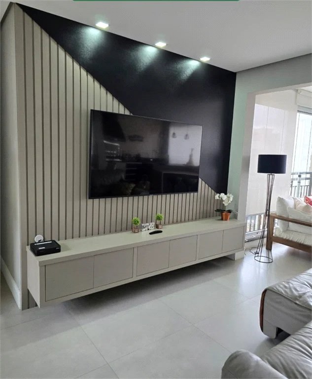 Apartamento à venda com 3 quartos, sendo 1 suíte, em Vila Suzana, São Paulo, SP