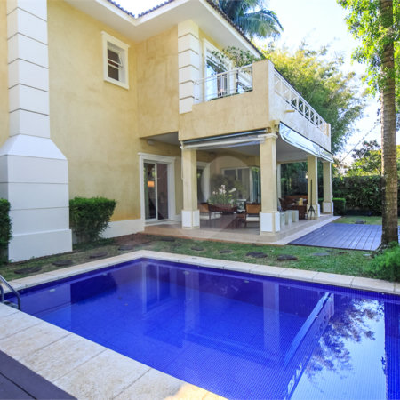 Casa à venda com 4 suítes no condomínio L`exclusive, São Paulo - SP