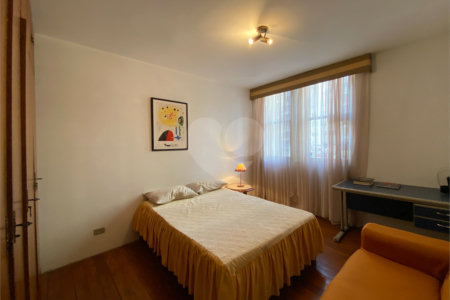 Apartamento à venda com 3 quartos, sendo 1 suíte, em Santa Cecília, São Paulo, SP