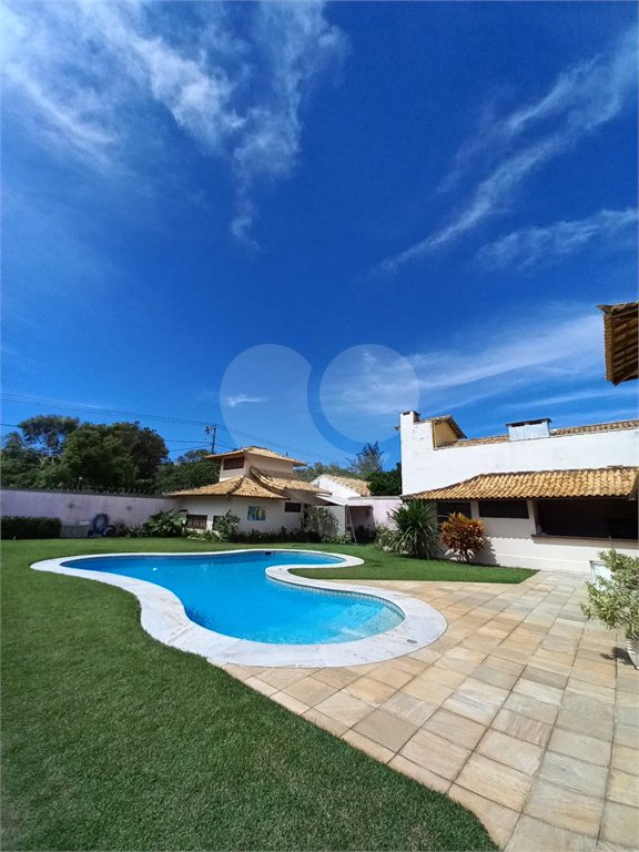 Casa à venda com 4 quartos, sendo 3 suítes,  em Geribá, Armação dos Búzios, RJ