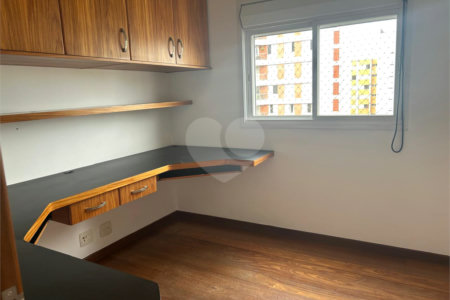 Apartamento para alugar com 3 quartos, sendo 1 suíte, em Pinheiros, São Paulo, SP