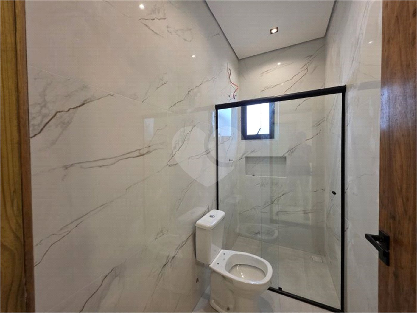 Casa à venda com 3 quartos, sendo 1 suíte,  no condomínio Jardim Residencial Villagio Ipanema I, Sorocaba - SP