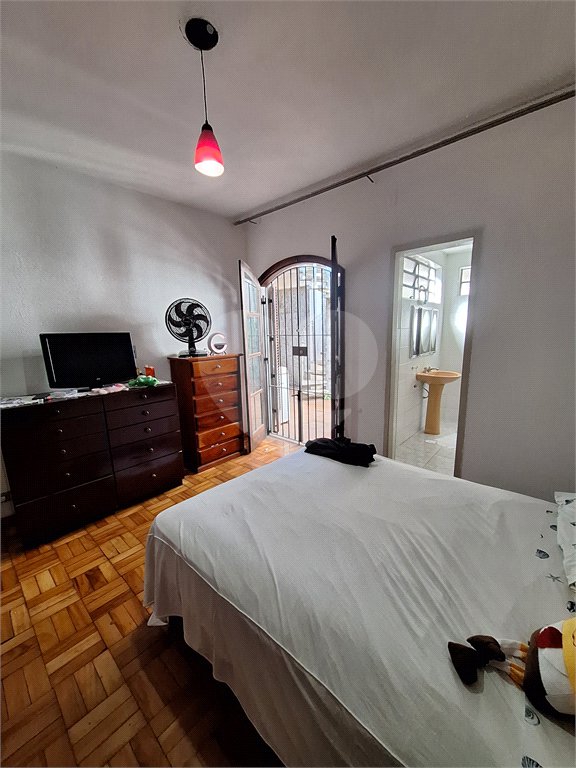 Casa à venda com 3 quartos, sendo 1 suíte, em Jardim Marisa, São Paulo, SP