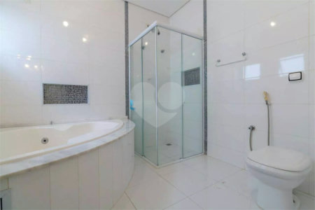 Casa à venda com 3 suítes no condomínio Mont Blanc, Sorocaba - SP