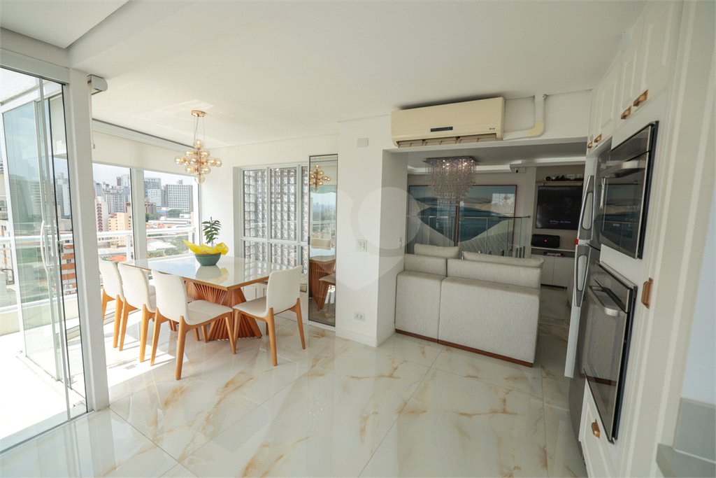 Apartamento à venda com 4 quartos, sendo 1 suíte,  em Vila Mariana, São Paulo, SP