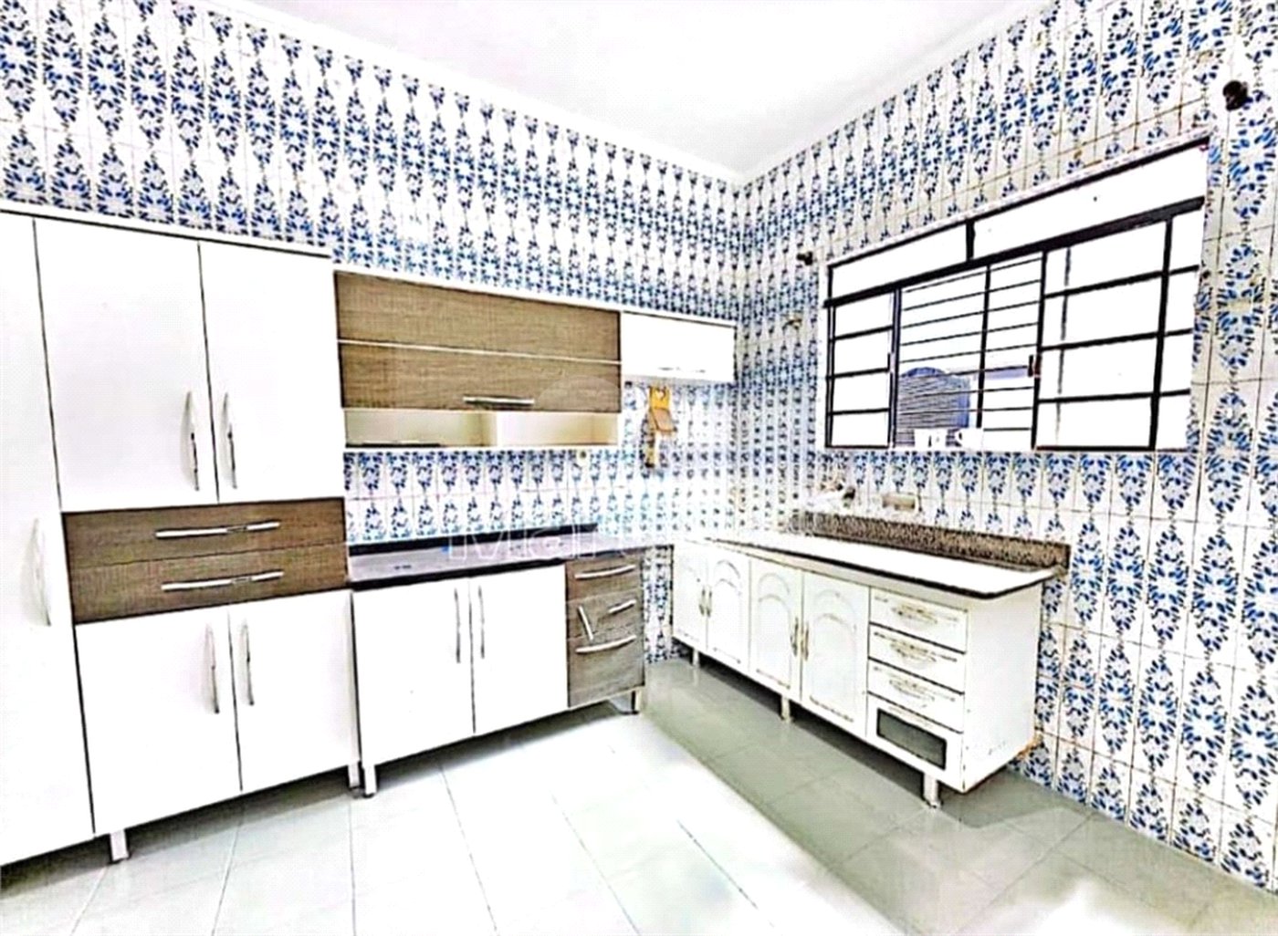 Casa à venda com 2 quartos, sendo 1 suíte,  no condomínio Only Residence, Ribeirão Preto - SP