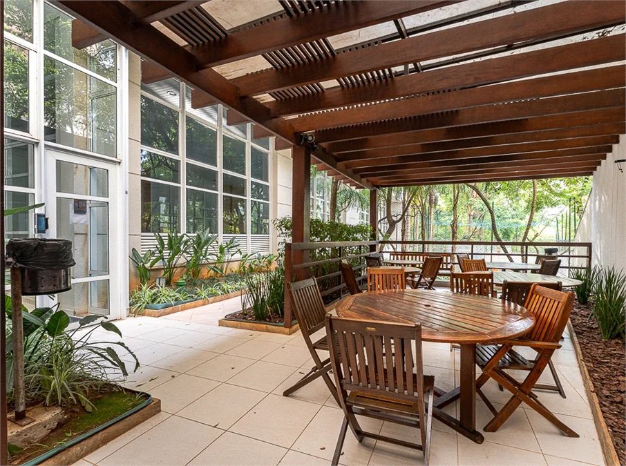 Apartamento à venda com 3 quartos, sendo 1 suíte, em Vila Andrade, São Paulo, SP