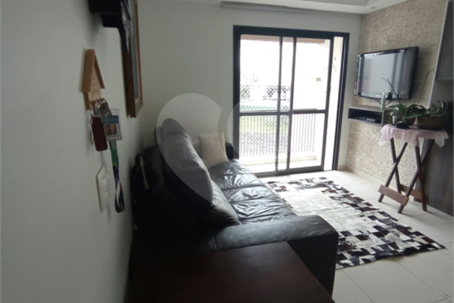 Apartamento à venda com 3 quartos, sendo 1 suíte,  em Horto Florestal, São Paulo, SP