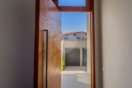 Casa à venda com 3 suítes em Jardim Paulista, Atibaia, SP