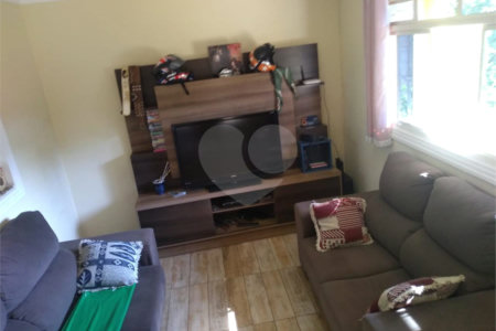 Casa à venda com 2 quartos, sendo 1 suíte,  em Bosque dos Eucaliptos, São José dos Campos, SP