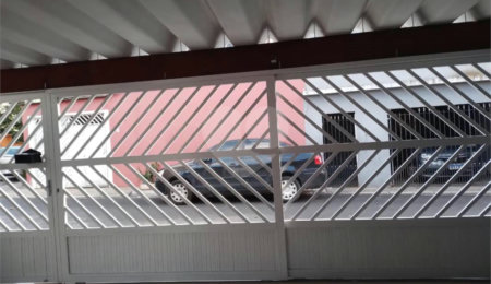 Sobrado à venda com 5 quartos em Tremembé, São Paulo, SP