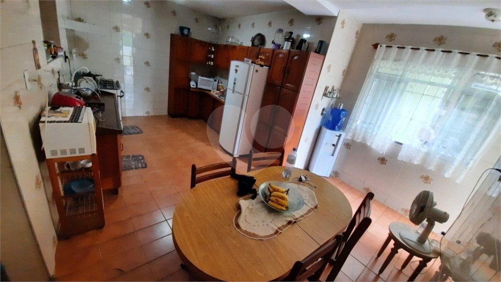 Sobrado à venda com 6 quartos, sendo 2 suítes, em Santana, São Paulo, SP