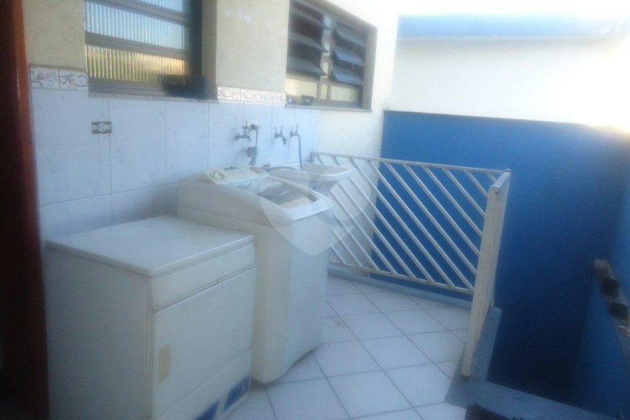 Casa à venda com 3 suítes em Vila Gustavo, São Paulo, SP