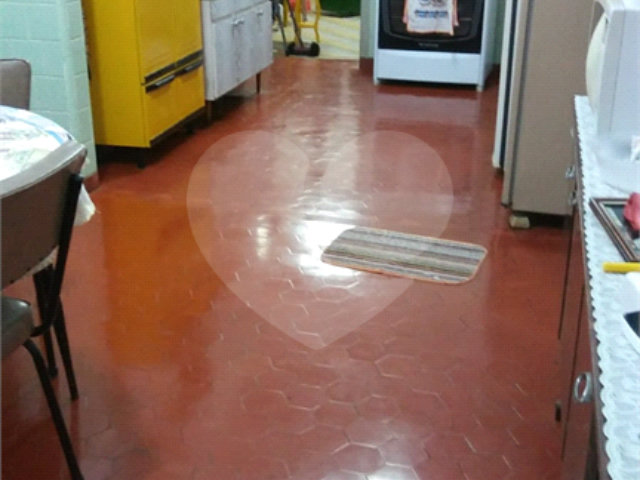 Casa de Vila à venda com 3 quartos, sendo 1 suíte,  em Vila Guilherme, São Paulo, SP