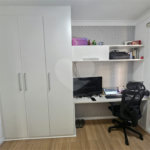 Apartamento à venda com 3 quartos, sendo 1 suíte,  em Jardim das Vertentes, São Paulo, SP
