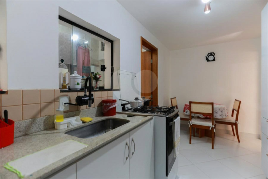 Sobrado à venda com 2 quartos em Santana, São Paulo, SP