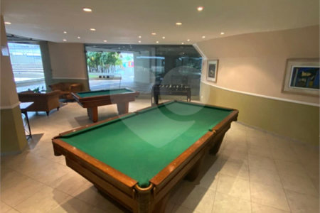 Apartamento à venda com 3 quartos, sendo 1 suíte, em Jardim Paulistano, São Paulo, SP