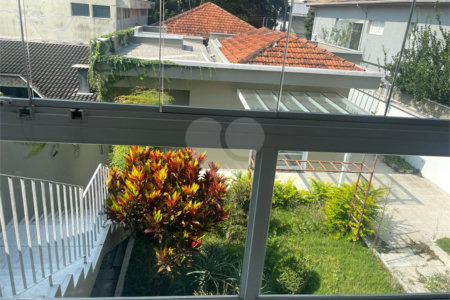 Casa de Vila à venda com 3 quartos, sendo 1 suíte, em Jardim Hípico, São Paulo, SP