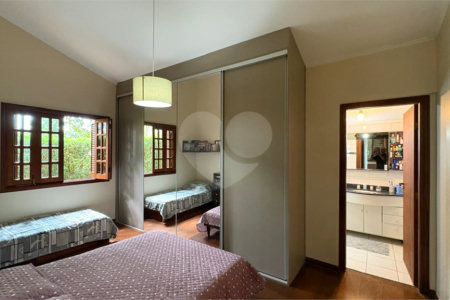 Casa à venda com 4 quartos, sendo 2 suítes,  no condomínio Vivendas do Lago, Sorocaba - SP
